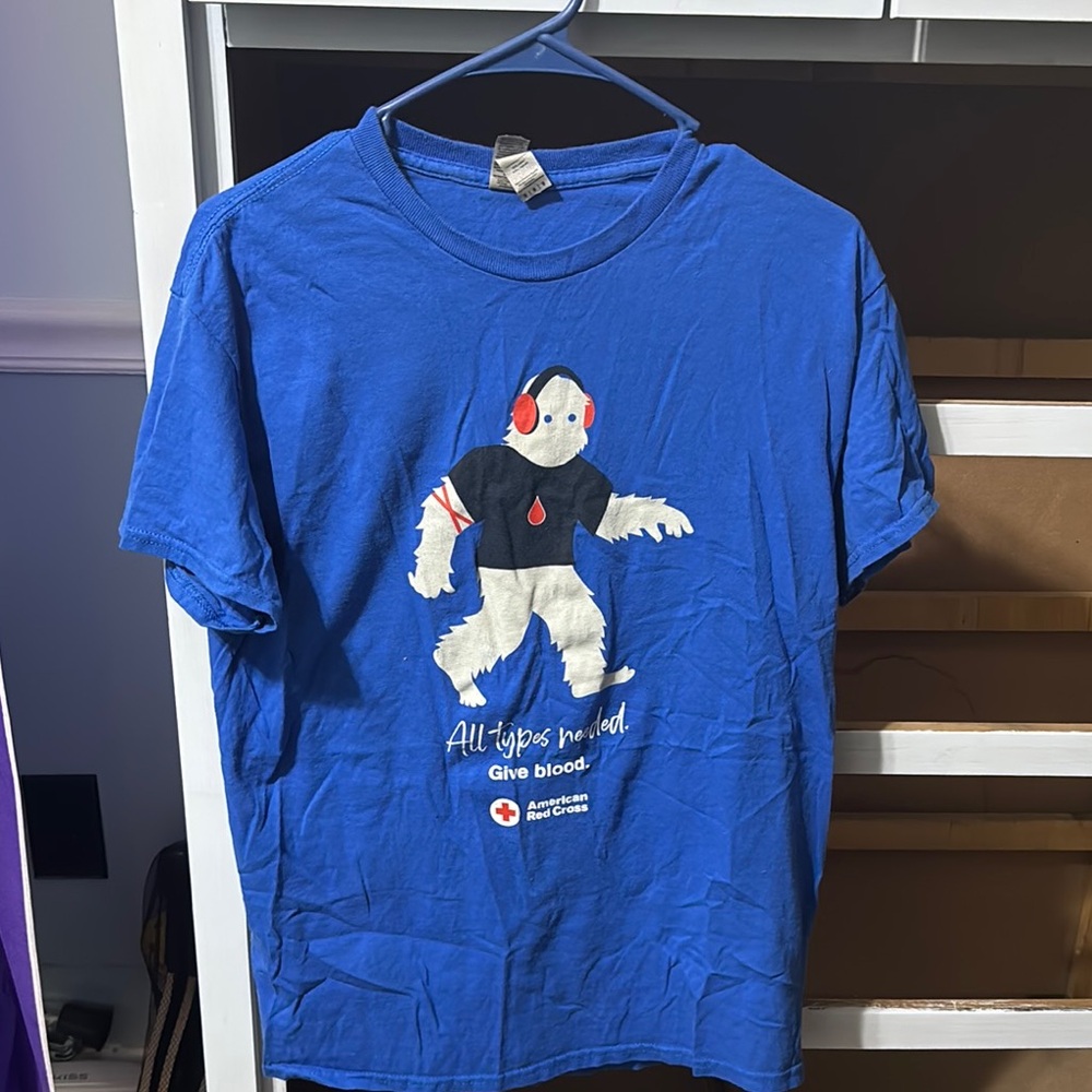 Gildan Blue Short Sleeve Tee